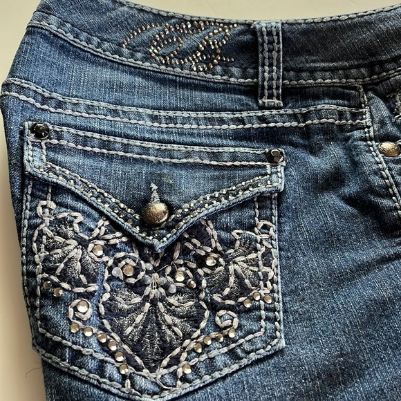 Like New Code Bleu Embellished Carpis Sz 12 - Picture 2 of 9